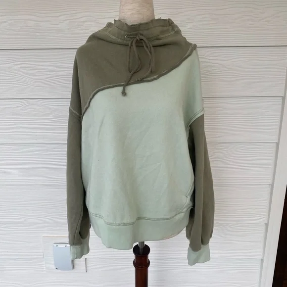 FREE PEOPLE Movement Color Block Homestretch Drawstring Neckline Long Sleeve XS - Picture 2 of 6